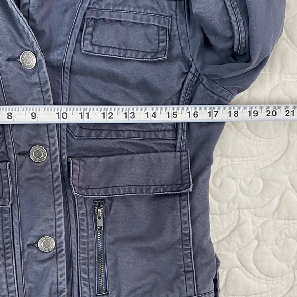American Eagle Denim Motor Jacket Quilted Lining - Picture 5 of 11